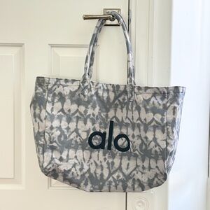 Alo Tote Bag